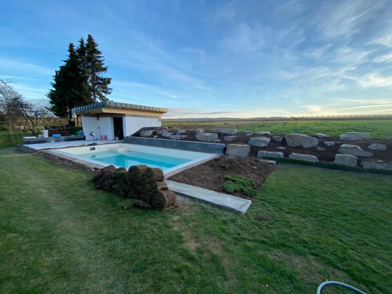 Pool-Teichbau